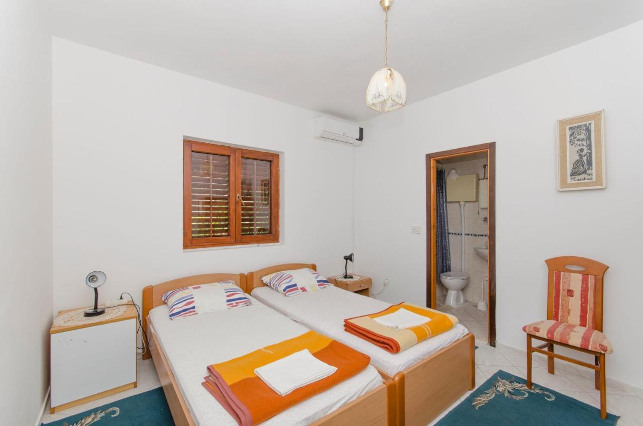 Apartments And Rooms Nike Sobra المظهر الخارجي الصورة
